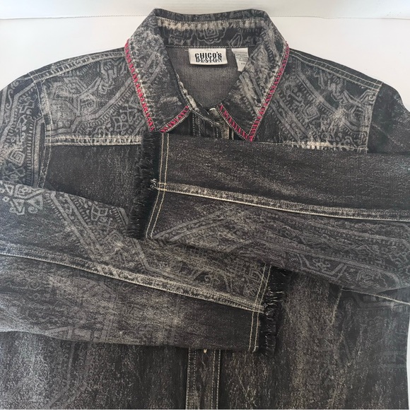 Chico’s Women's Faded Black Embroidered Designed Jean Denim Jacket Size 1 Medium - Picture 7 of 16